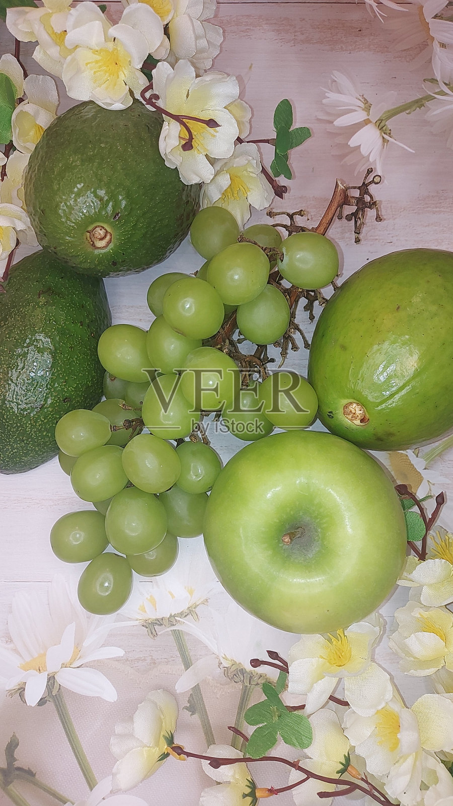 背景上的水果。照片摄影图片