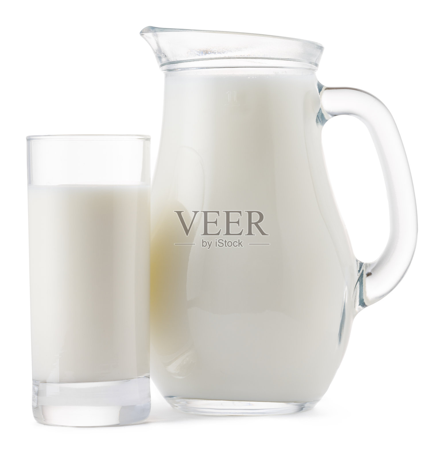 玻璃罐和鲜奶杯分离照片摄影图片