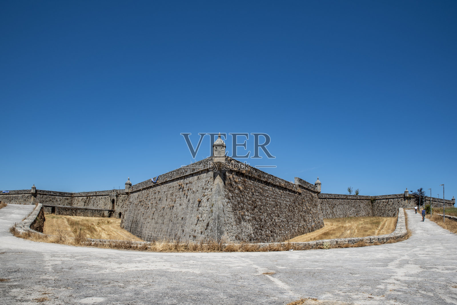 sao Neutel位于葡萄牙查维斯堡。照片摄影图片