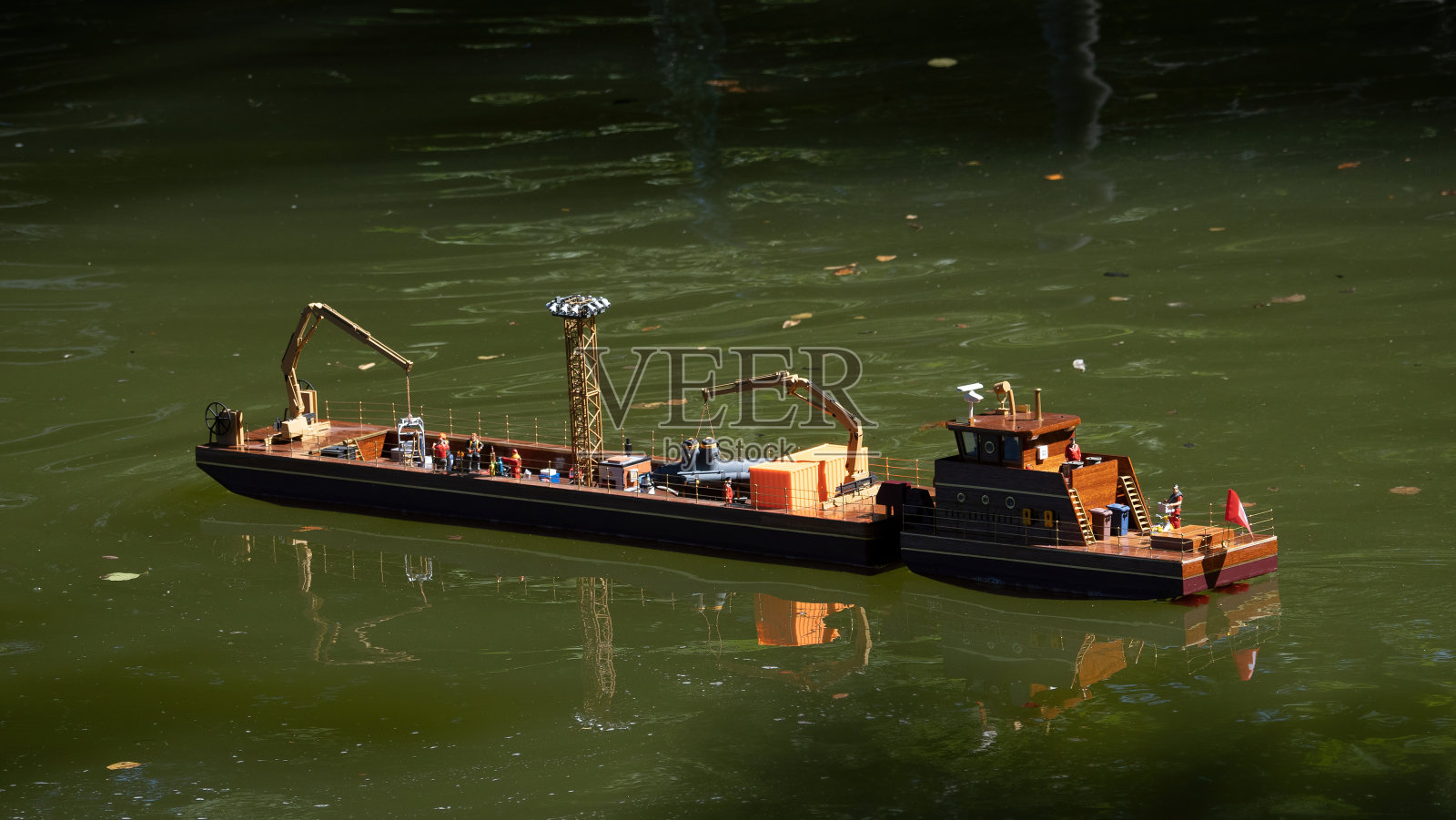 详细介绍了集装箱船的模型构建照片摄影图片