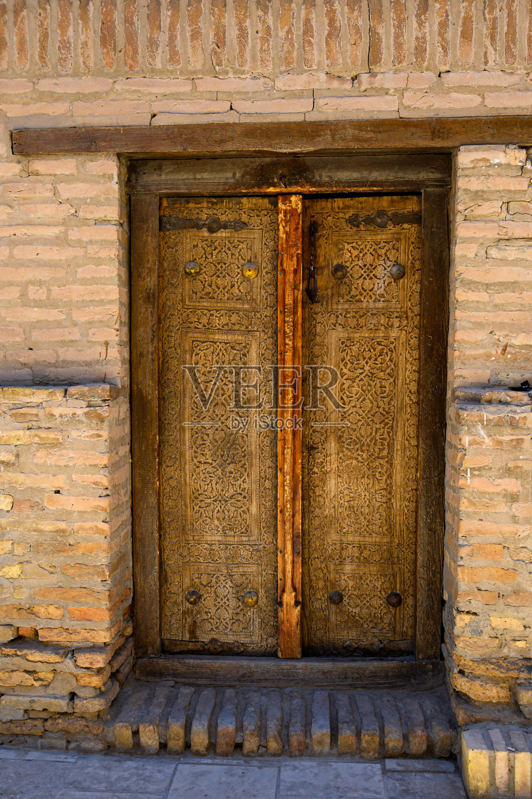 希瓦雕刻的门照片摄影图片