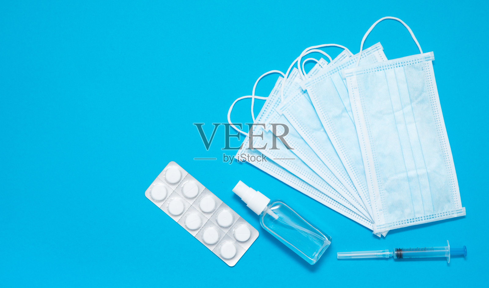 医学的面具。防护口罩用冠状病毒试管检测。医疗保健理念。冠状病毒或COVID-19防护概念。照片摄影图片