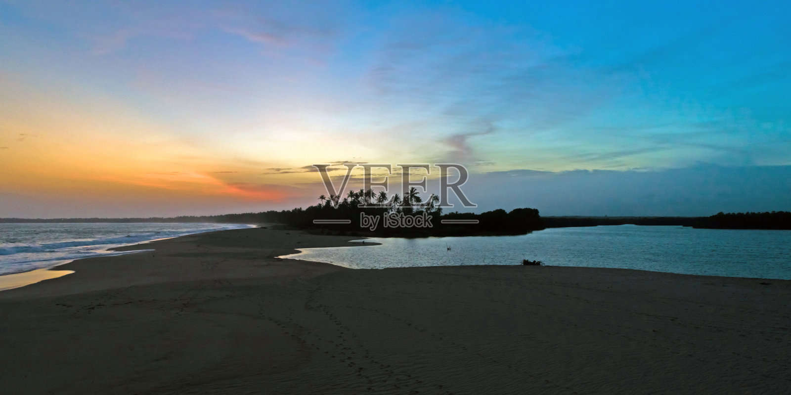 斯里兰卡海滩上的日落照片摄影图片