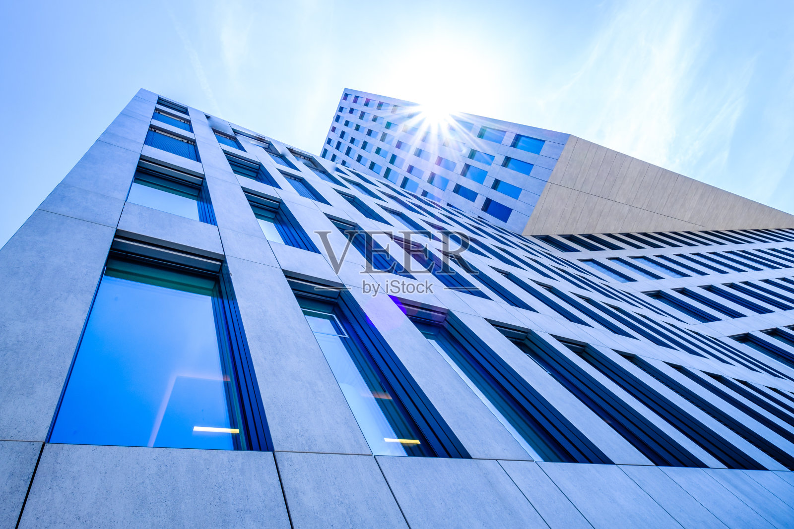 典型写字楼外立面照片摄影图片