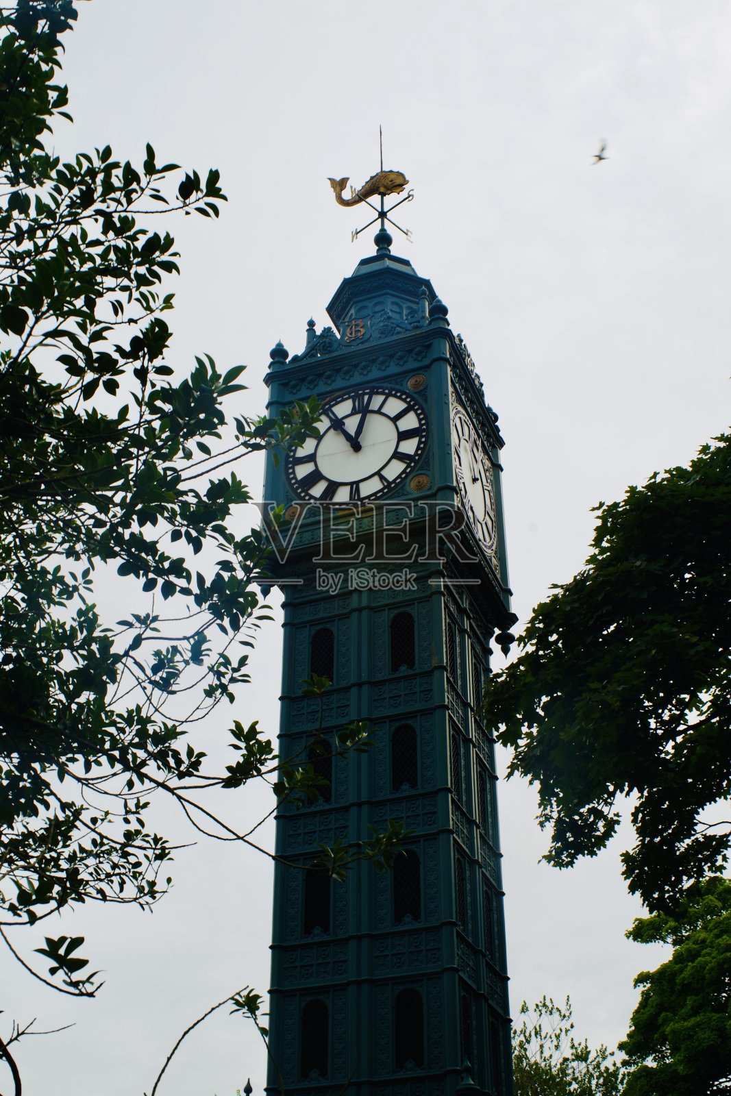 古老的钟楼照片摄影图片