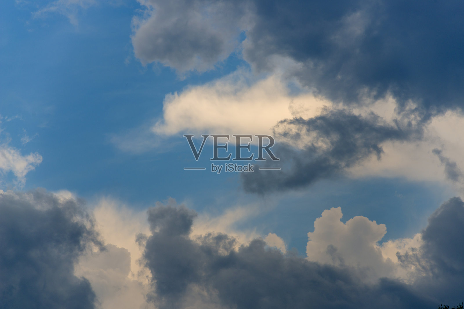 戏剧性的暴风雪的影响照片摄影图片