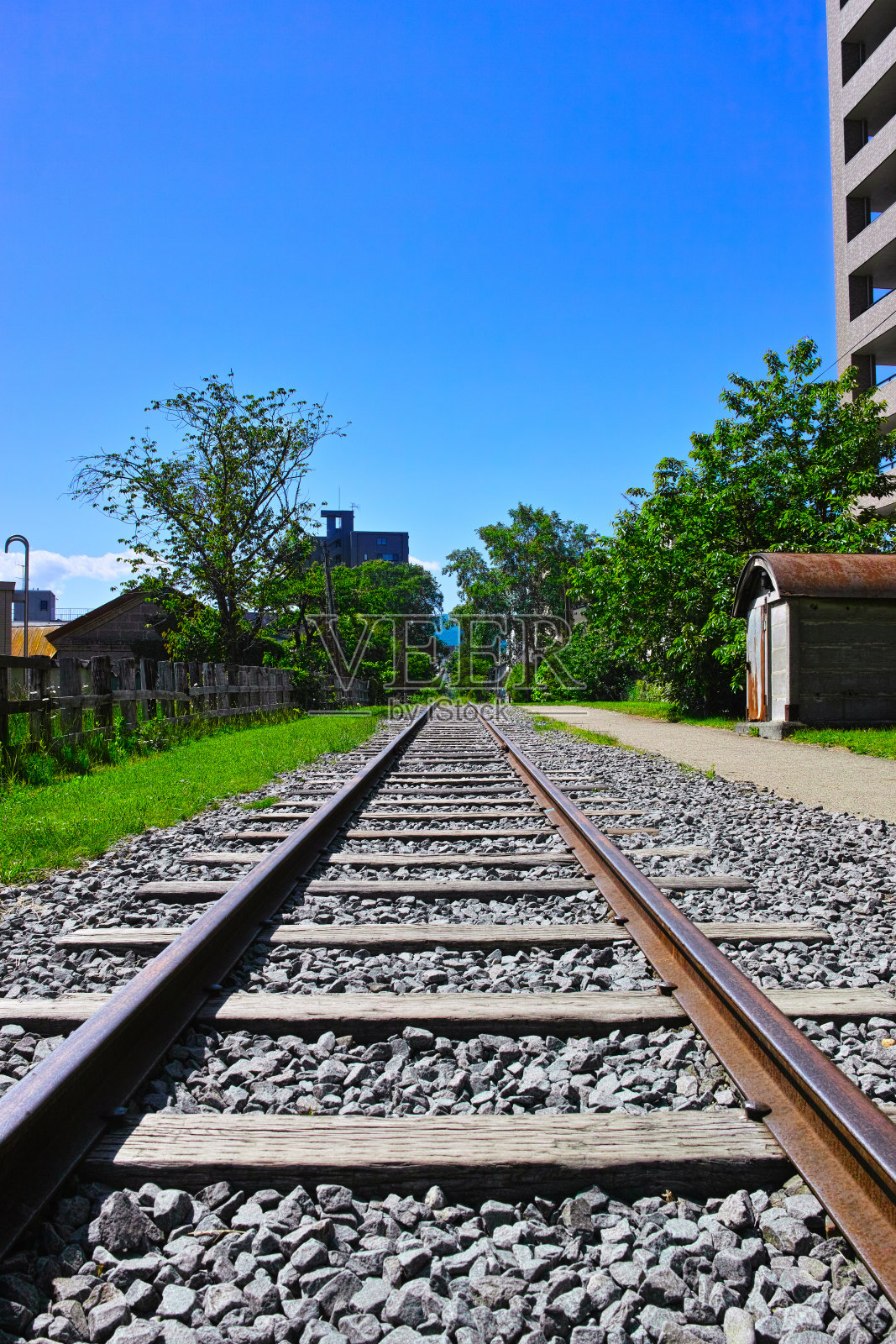 沿着前Temiya线的长廊照片摄影图片