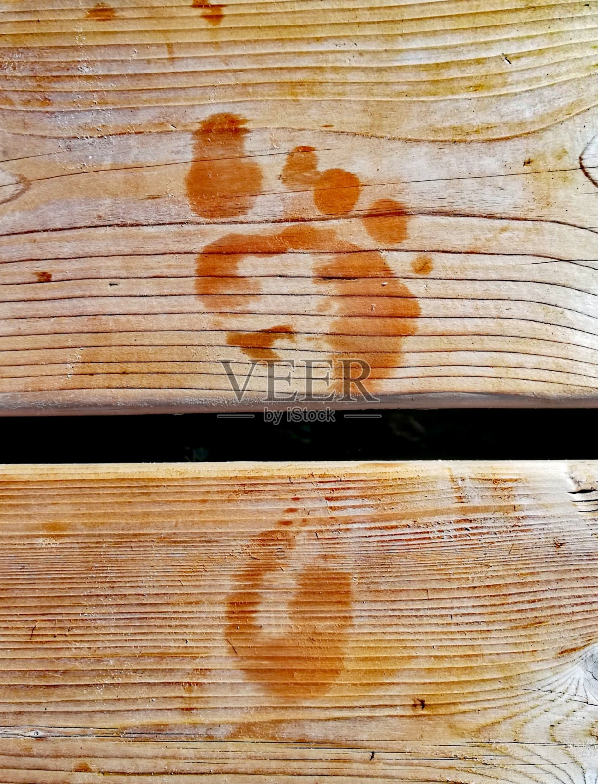 跳下码头照片摄影图片