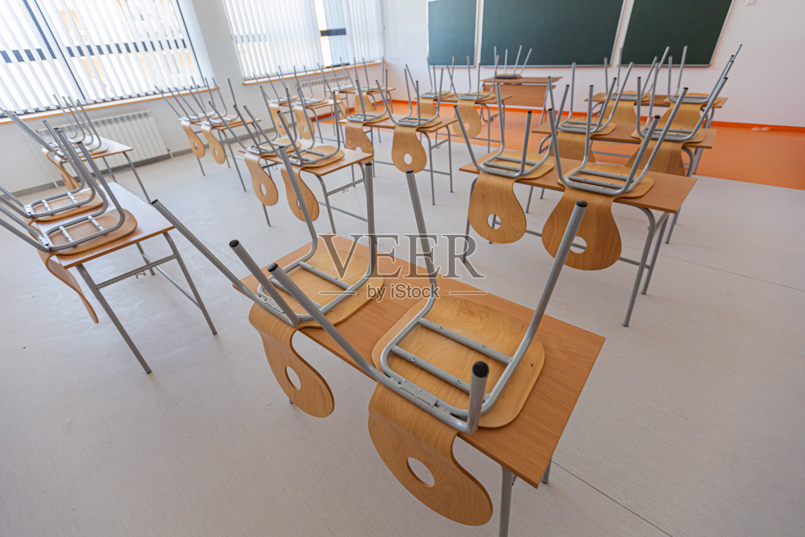 学校的教室照片摄影图片