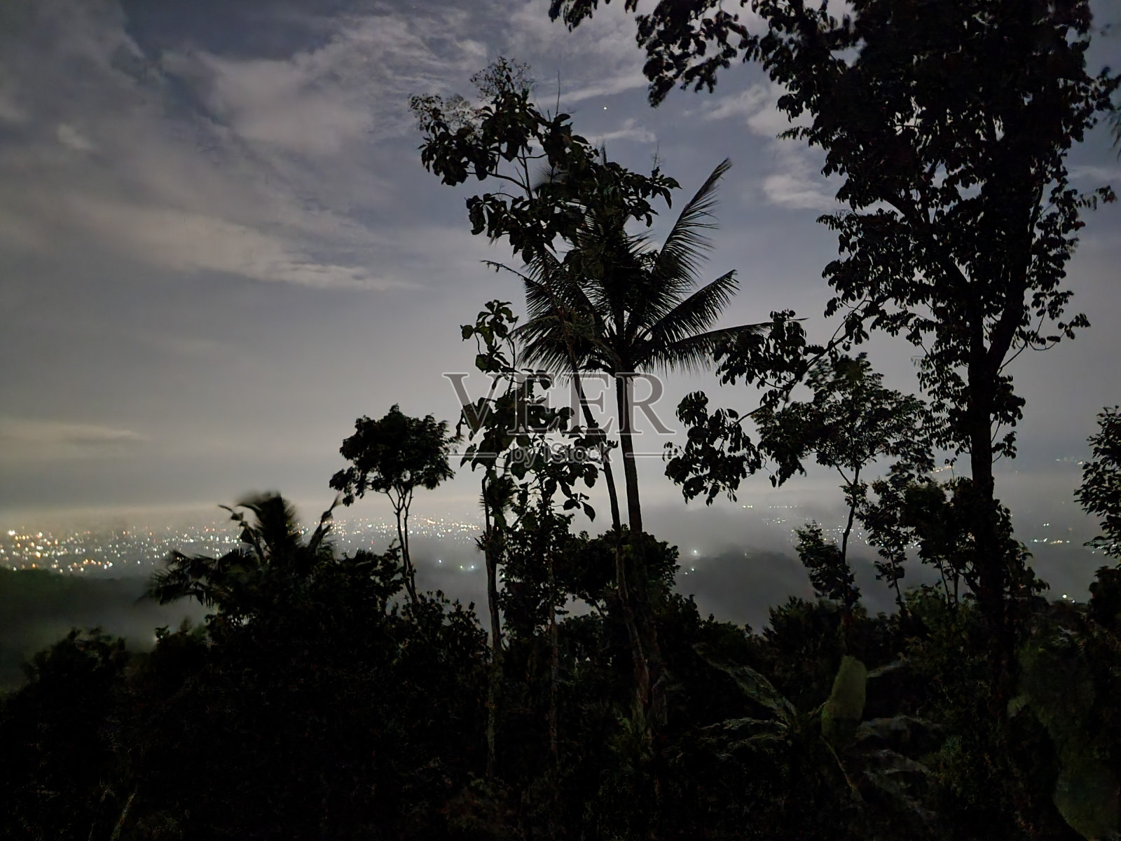 晚上的风景照片摄影图片