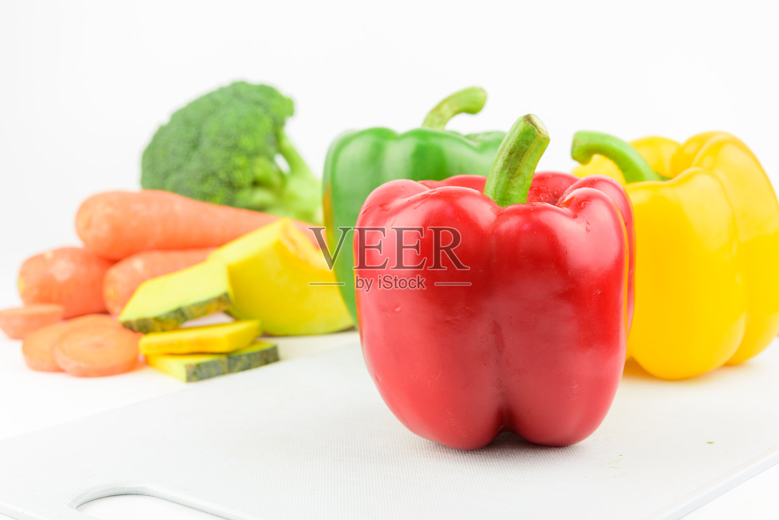 胡萝卜，南瓜，西兰花，甜椒，白底甜椒照片摄影图片