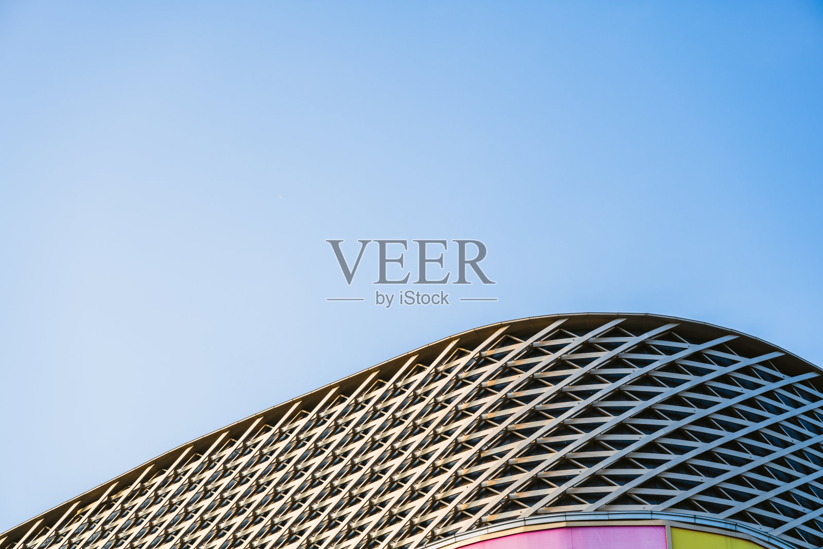 日出现代建筑照片摄影图片