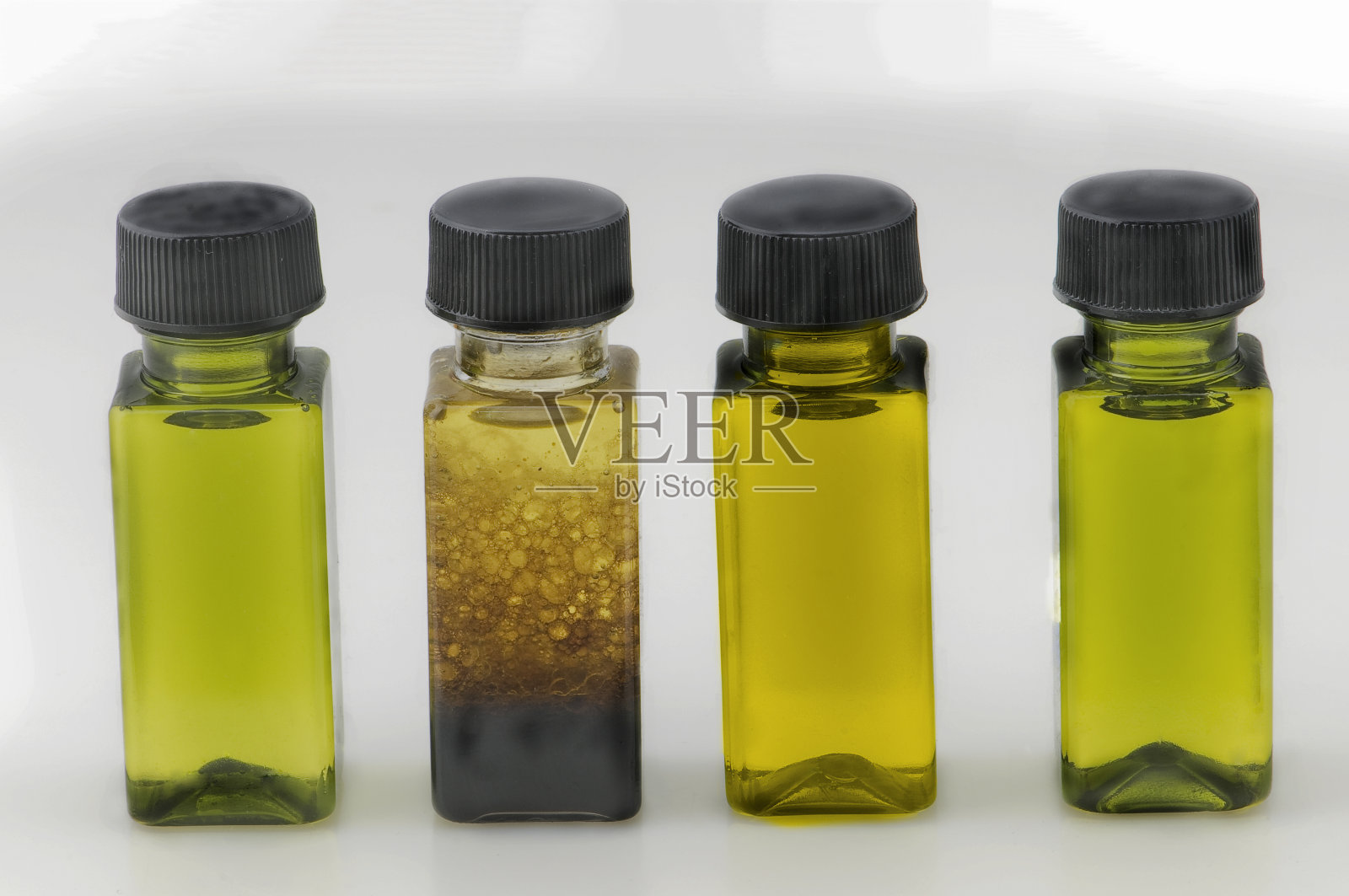 橄榄油瓶子照片摄影图片