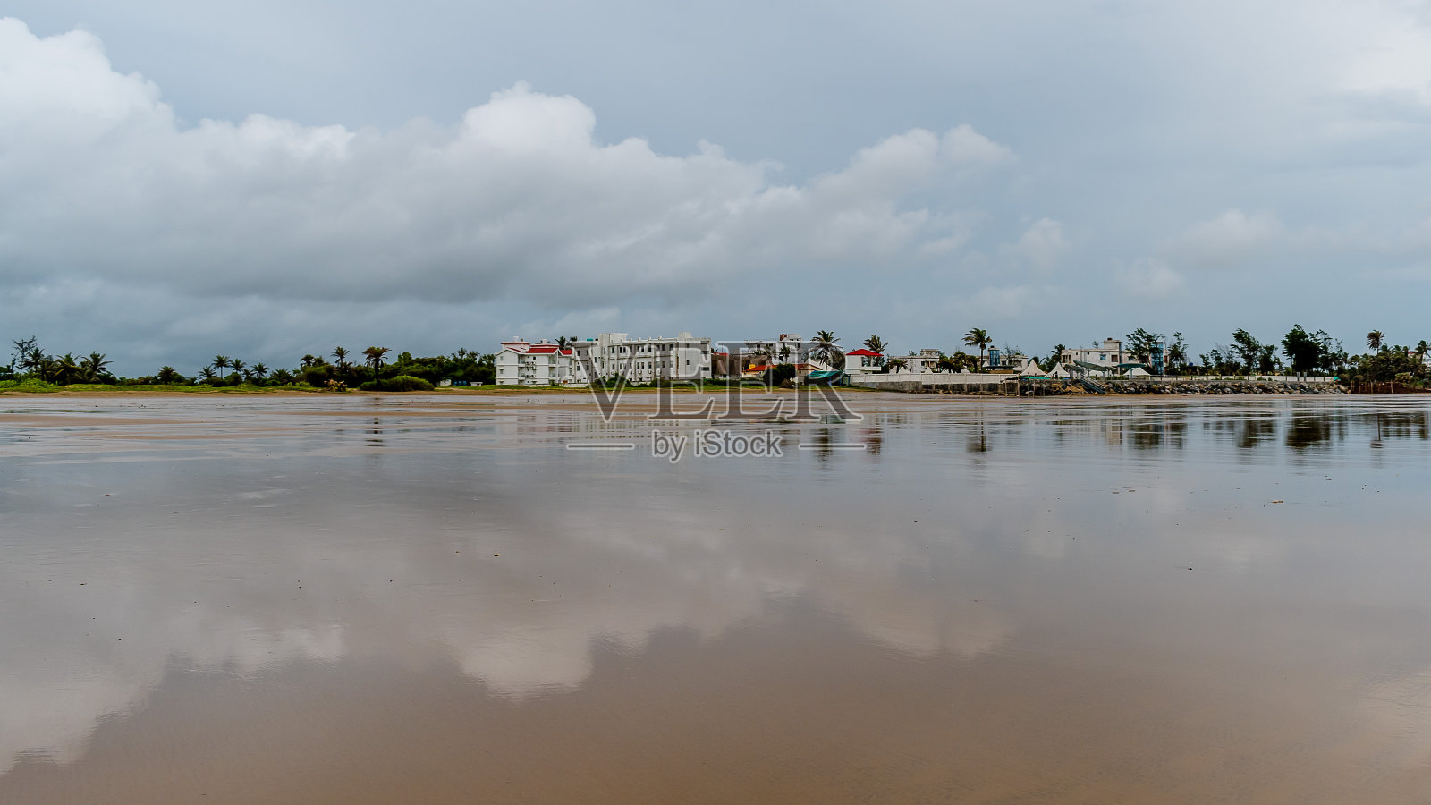美丽的曼达玛尼海滩位于印度西孟加拉邦迪加附近照片摄影图片