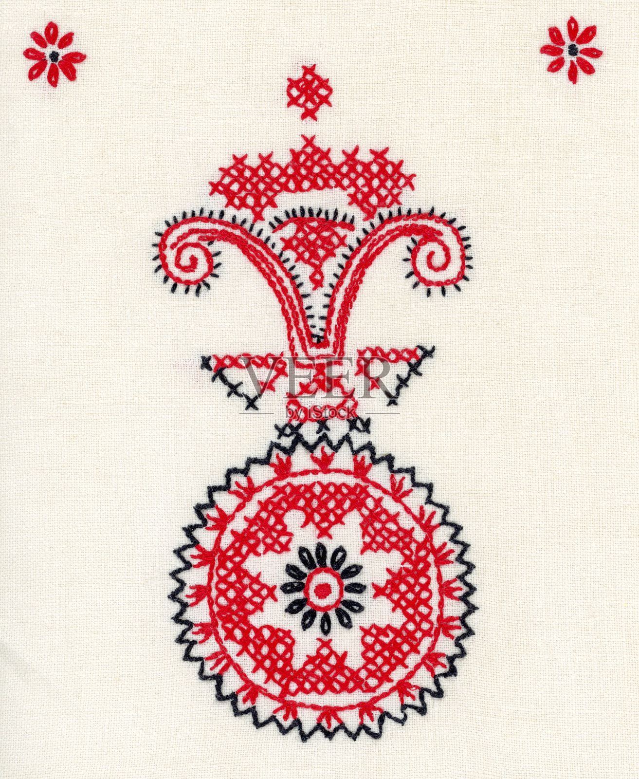 红色和黑色十字绣图案照片摄影图片