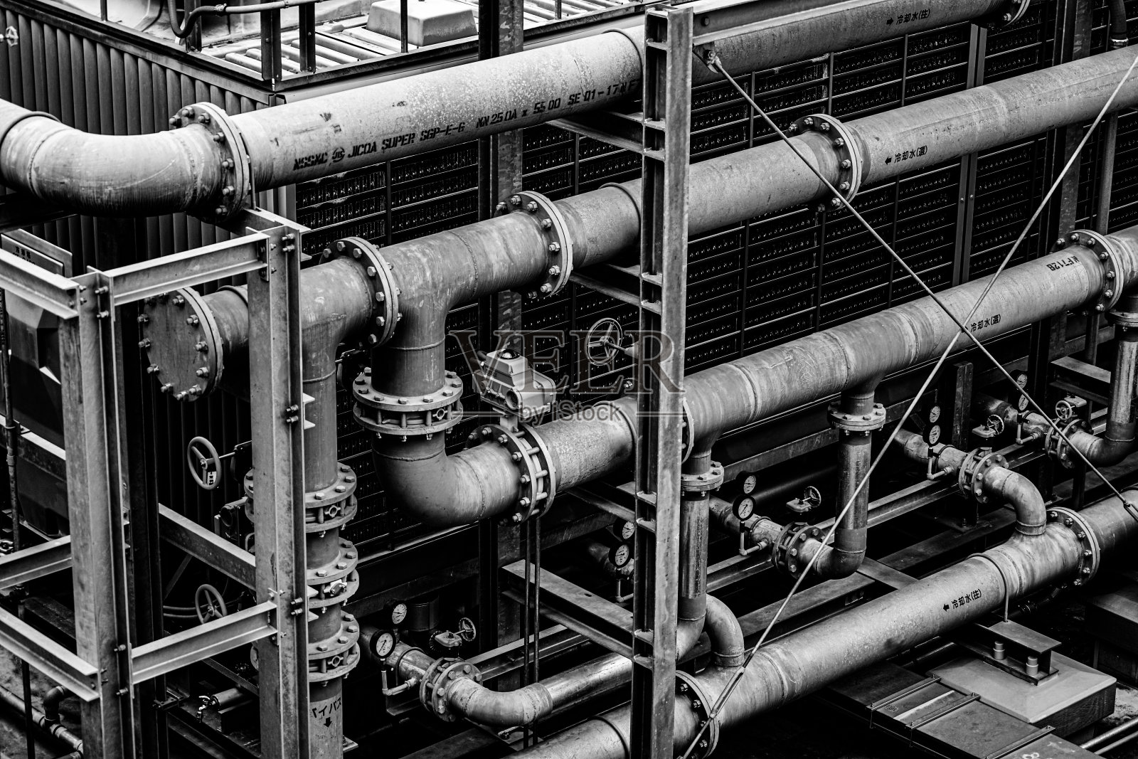 工厂的插头和阀门照片摄影图片