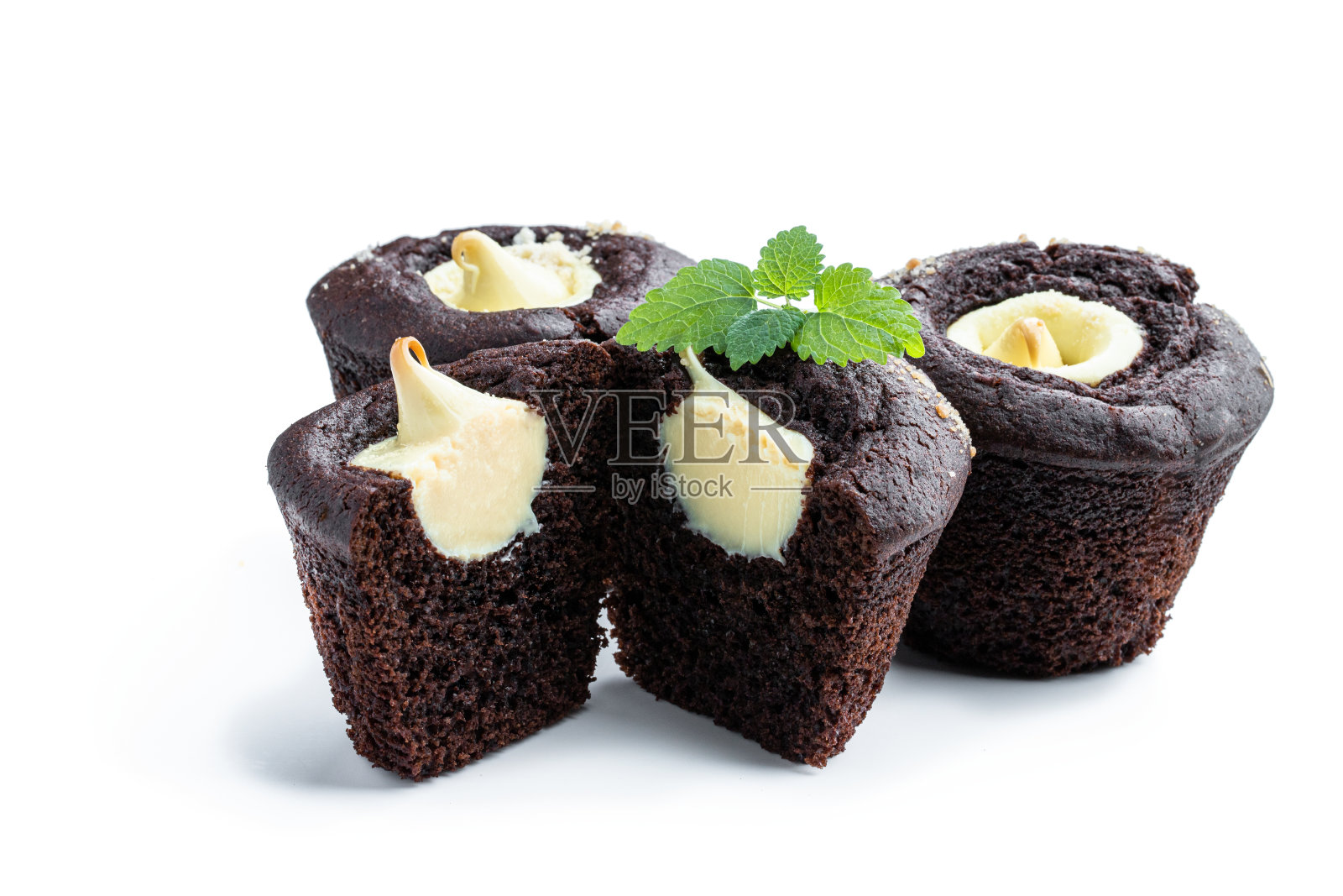 白巧克力松饼，香蕉奶油夹心照片摄影图片