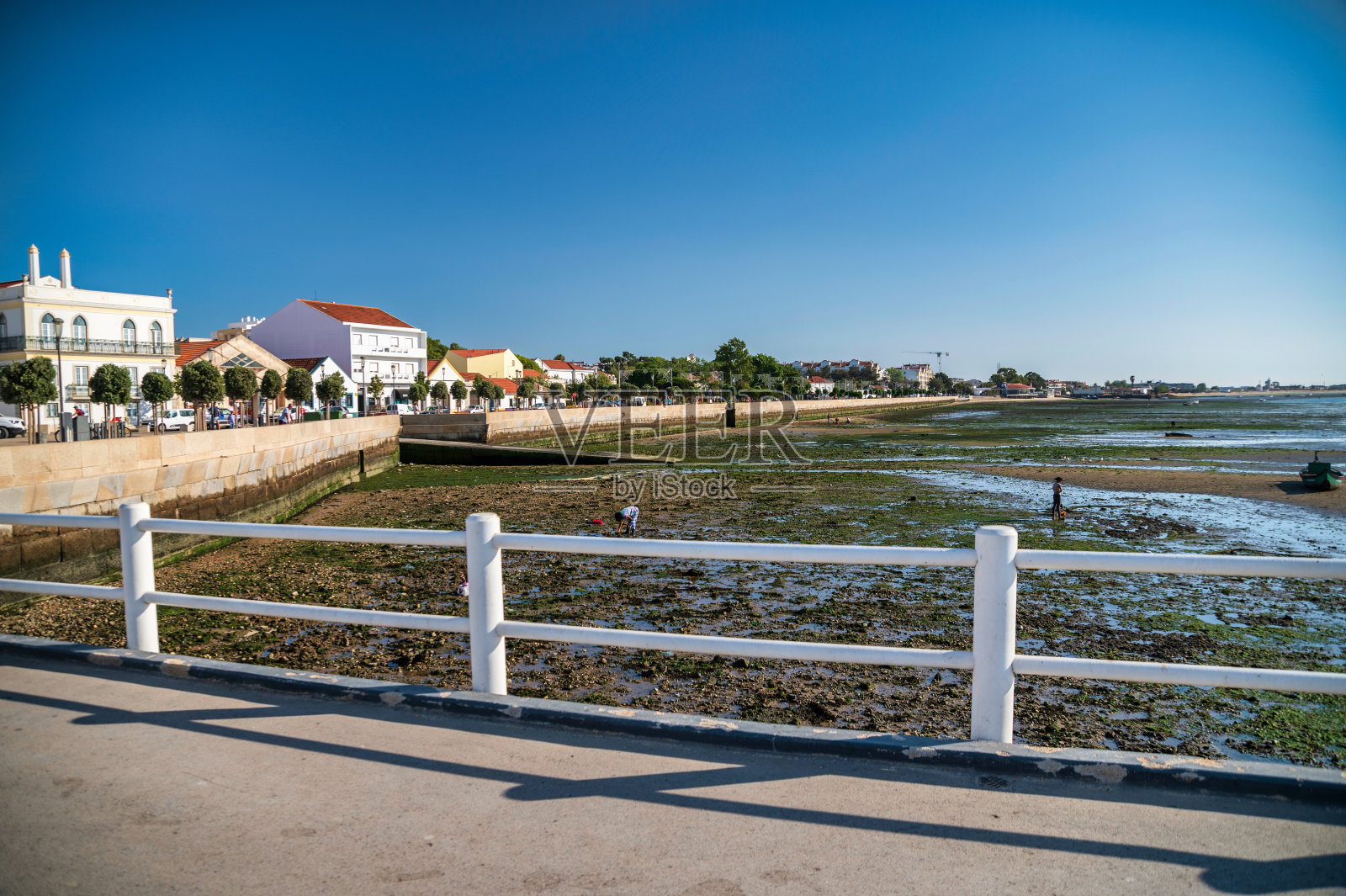 葡萄牙的一个酒城照片摄影图片