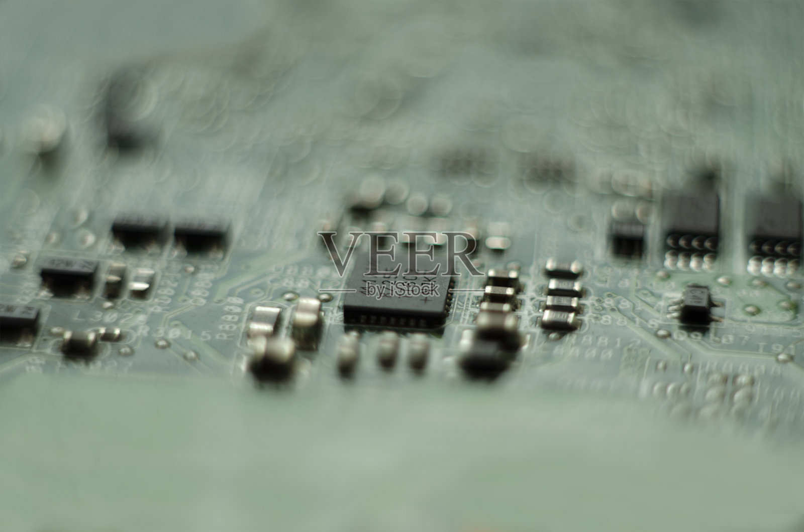 五金修理厂电子板特写照片摄影图片