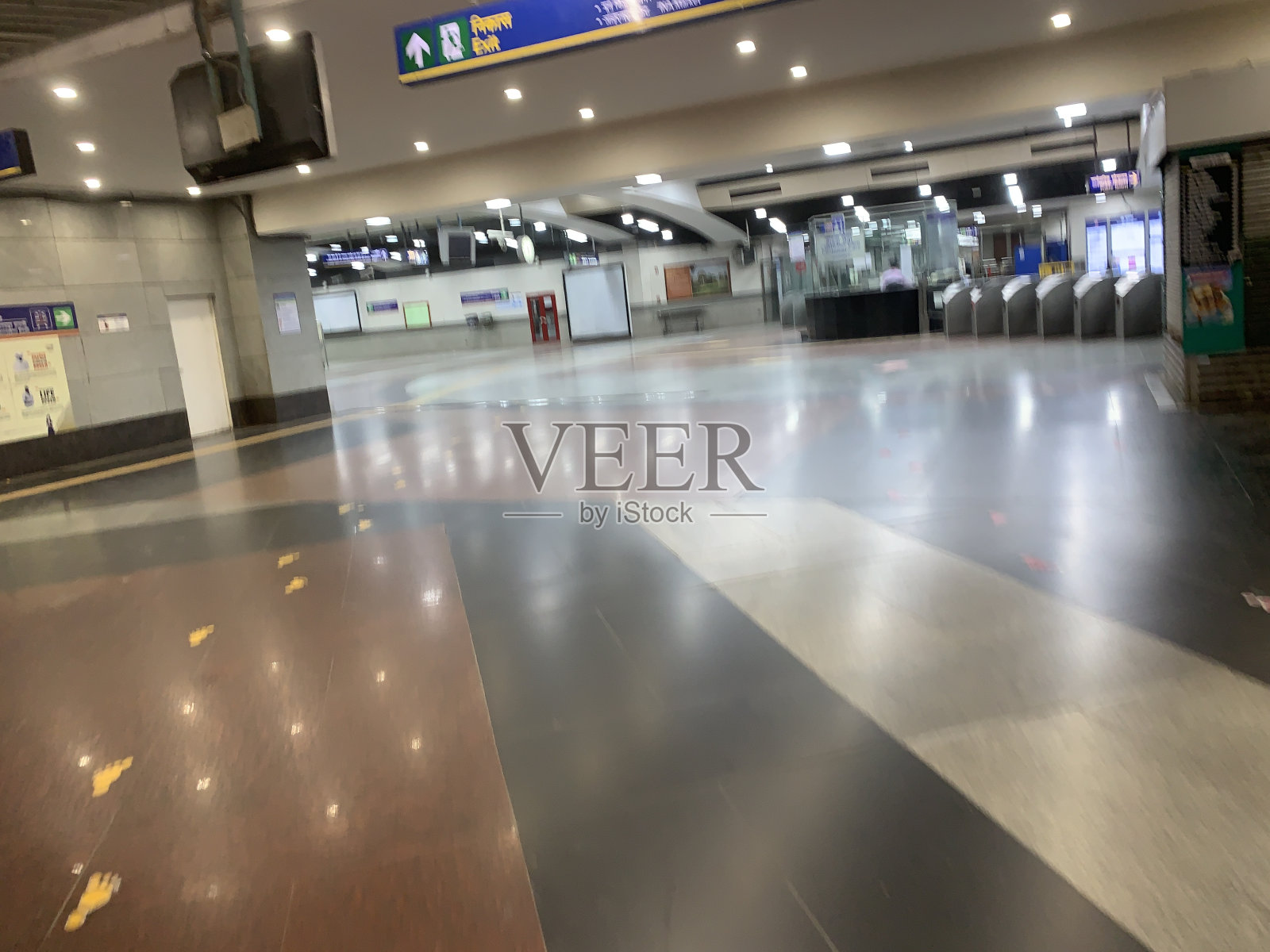 德里地铁小巷照片摄影图片