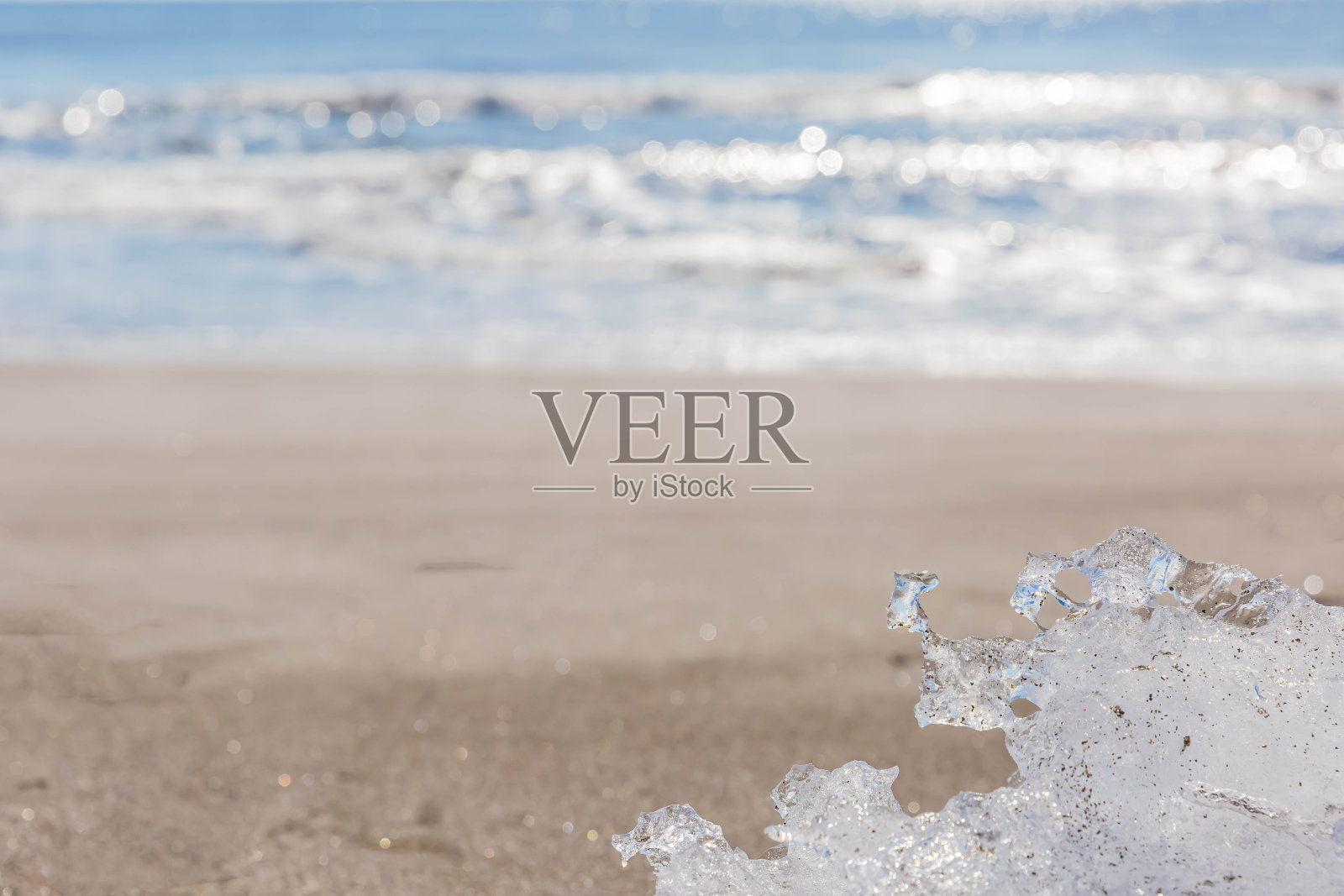 北海道海滩上的珠宝冰照片摄影图片