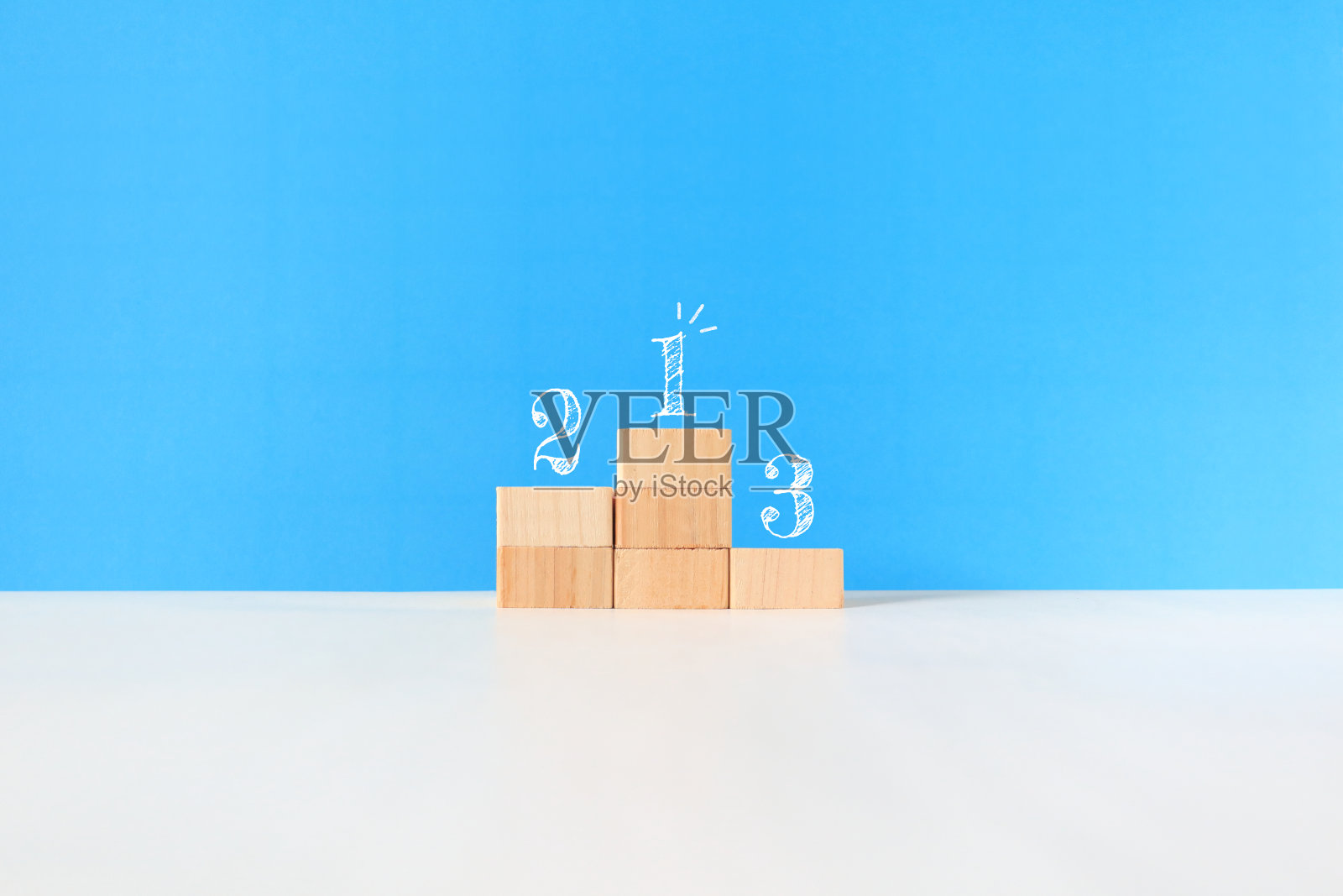 1 2 3在讲台上。照片摄影图片