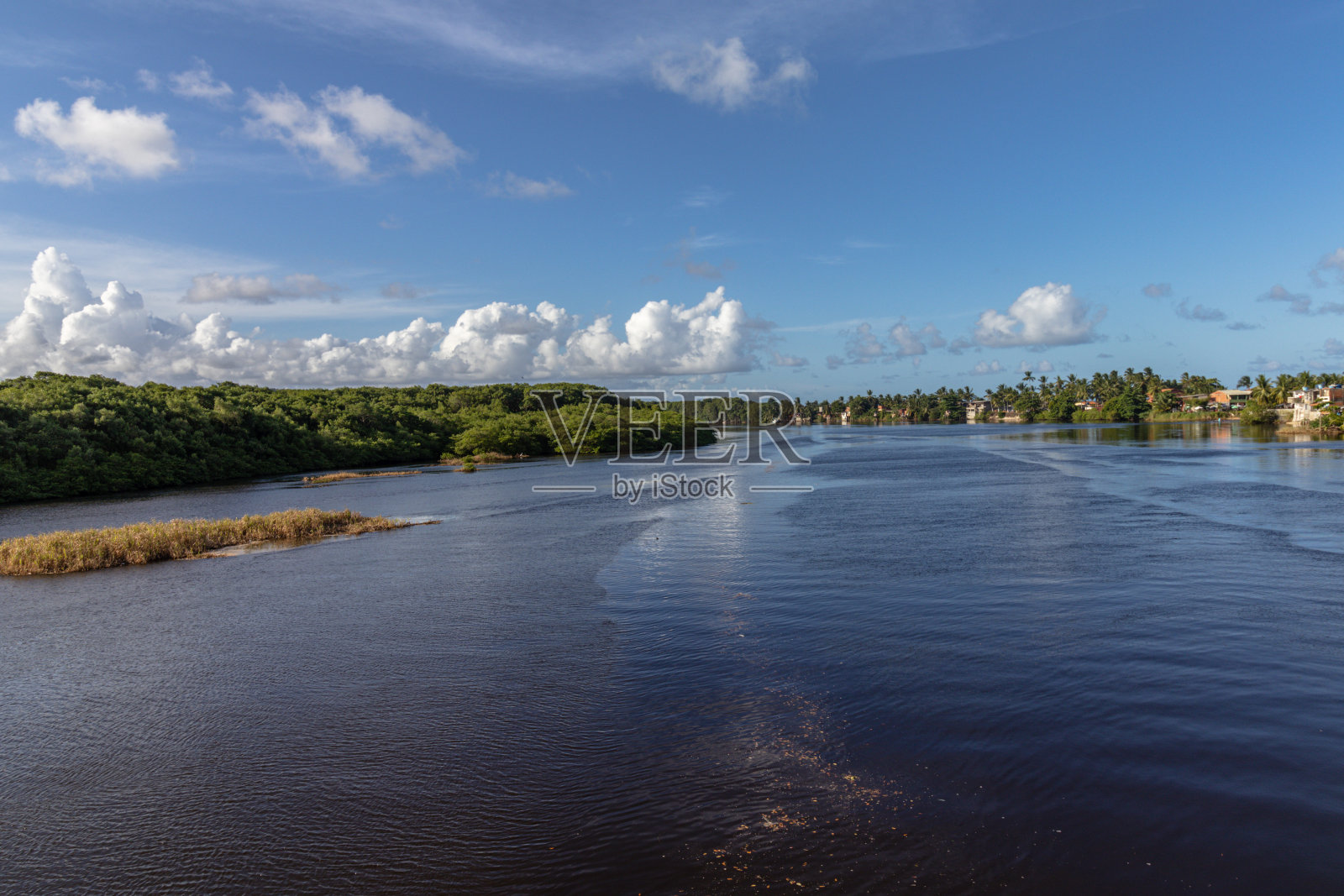 伊尔海斯市的海滩照片摄影图片