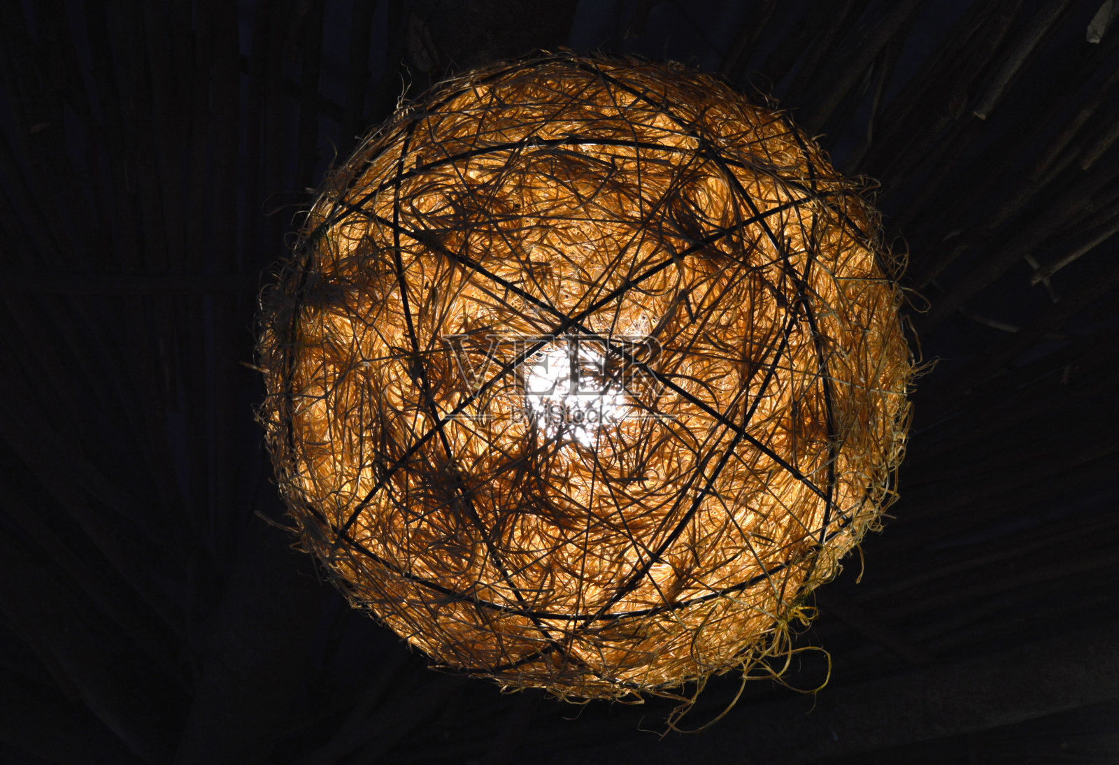 内圆灯，绳饰照片摄影图片