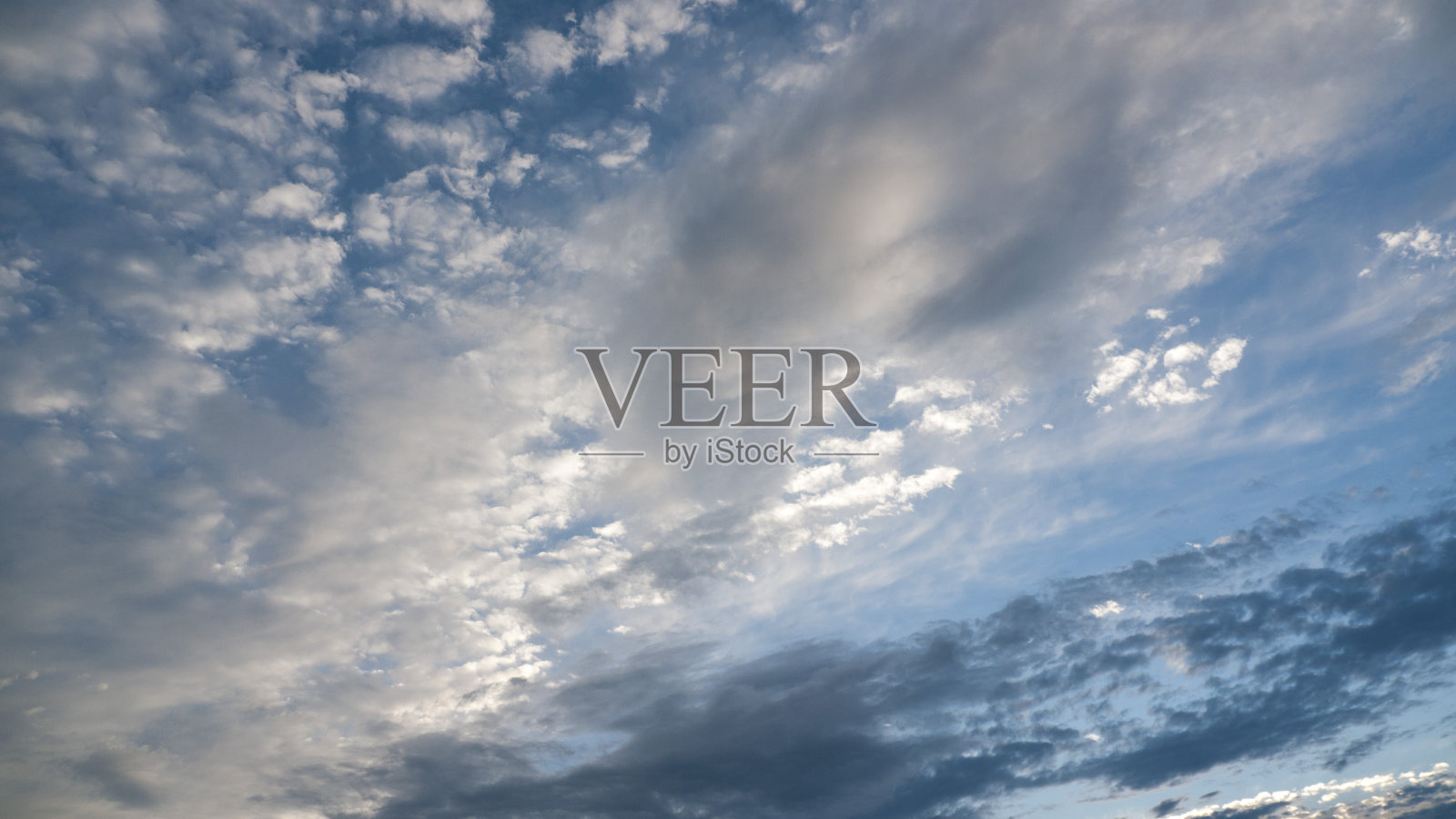 戏剧性的多云的天空照片摄影图片