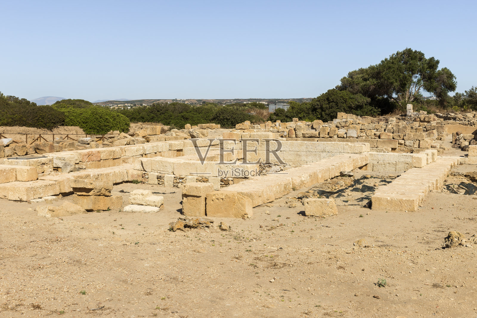 赫拉克勒斯神庙全景，(Tempio di Ercole)在特拉帕尼省，马萨拉，意大利。照片摄影图片