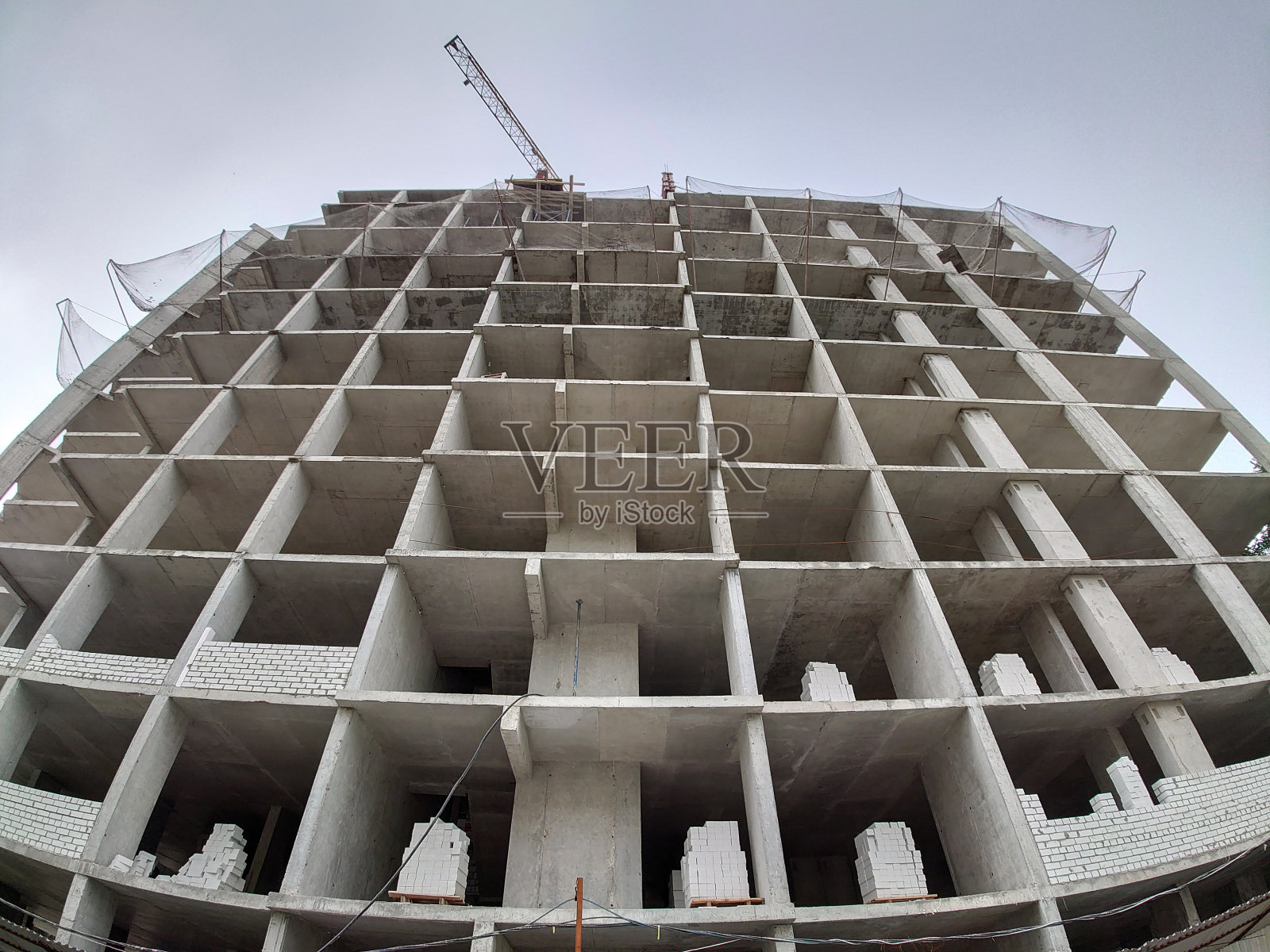 用混凝土块和砖建造多层建筑照片摄影图片