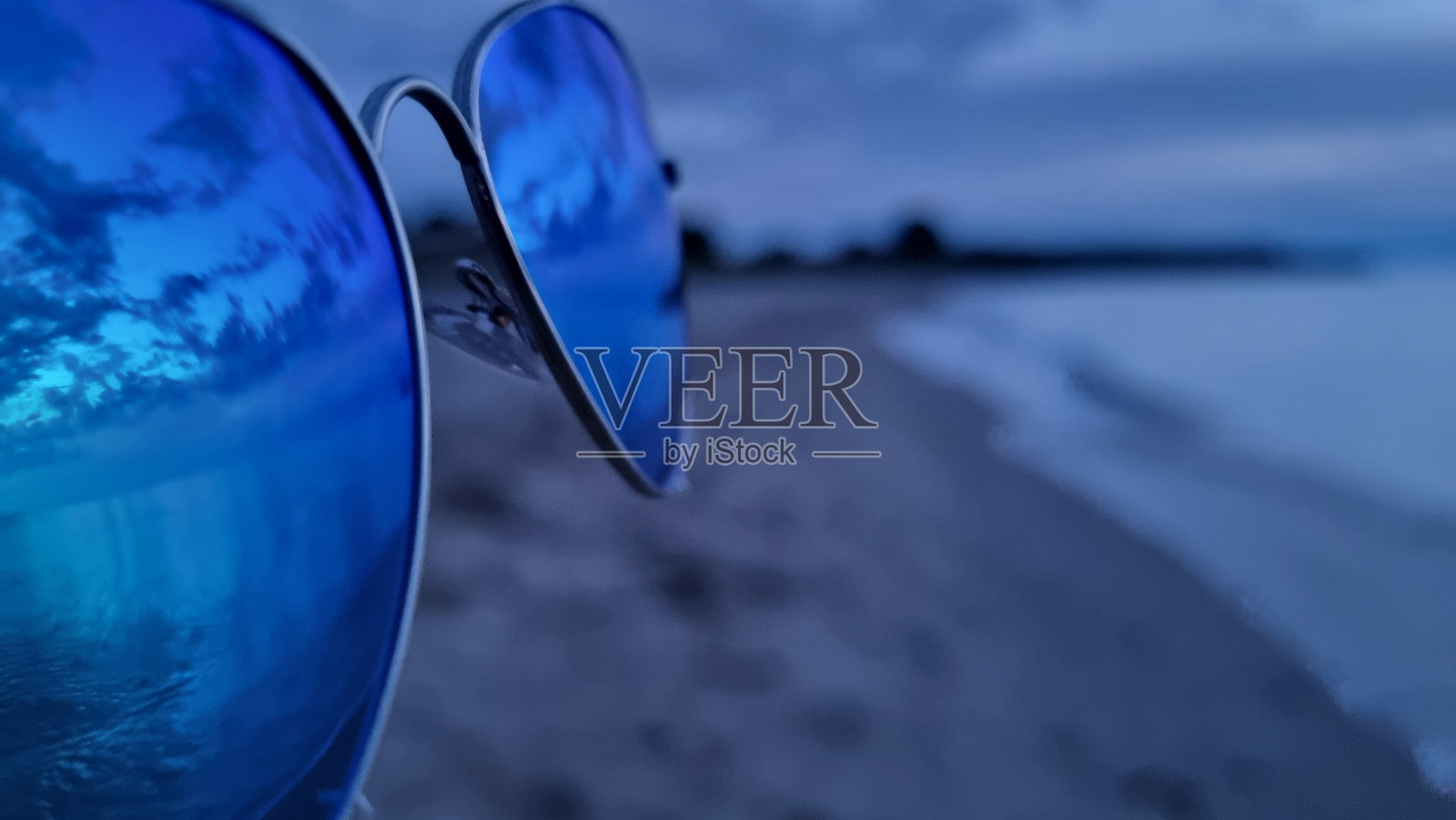 波罗的海蓝色时刻照片摄影图片