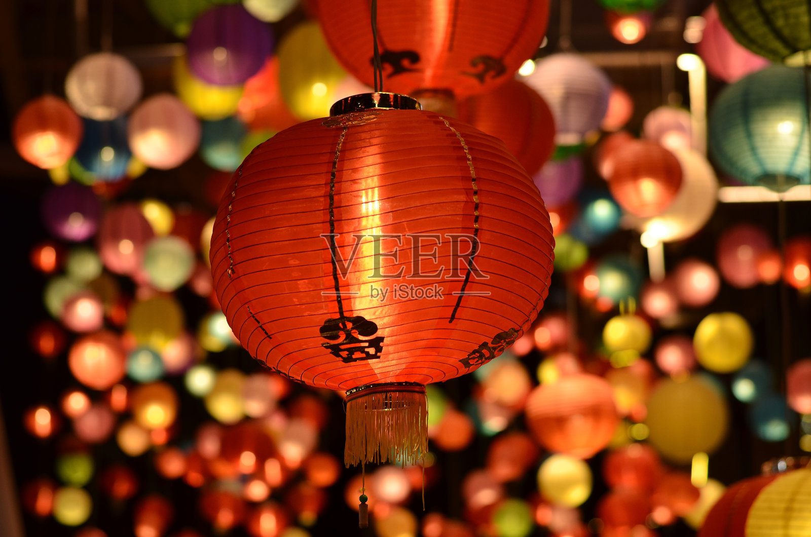 中国的灯笼，中国新年的灯笼在唐人街，中秋节，中秋节照片摄影图片