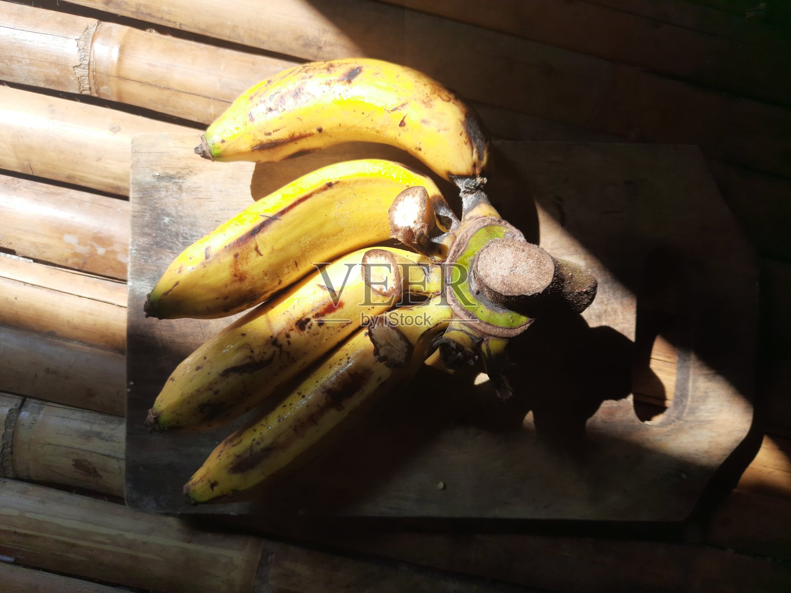 成熟的香蕉照片摄影图片