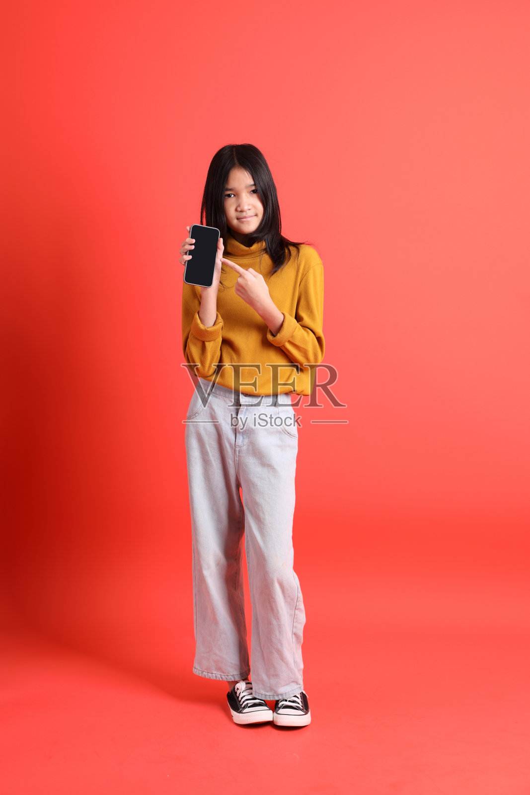 色彩斑斓的亚洲孩子照片摄影图片