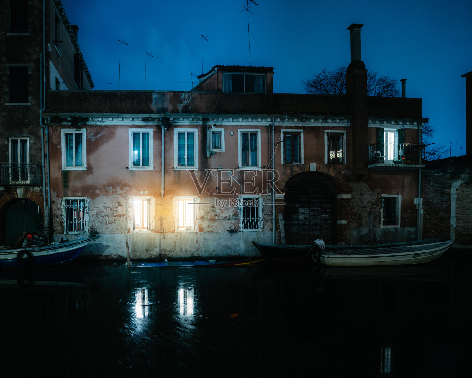 威尼斯的夜晚照片摄影图片
