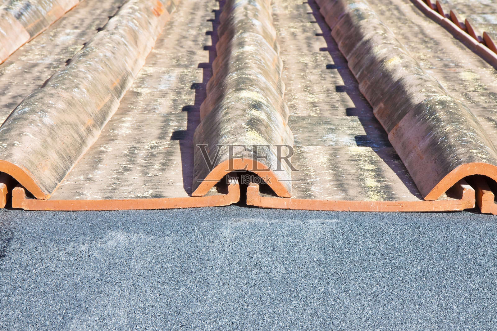 从上面看的新托斯卡纳屋顶的细节(意大利)照片摄影图片