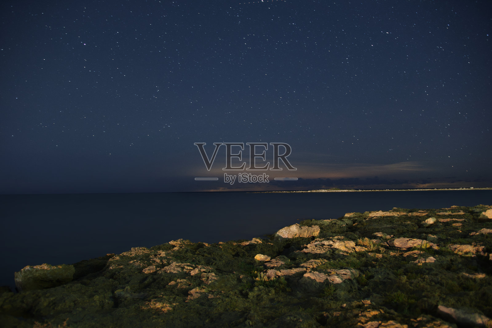 海滩之夜照片摄影图片