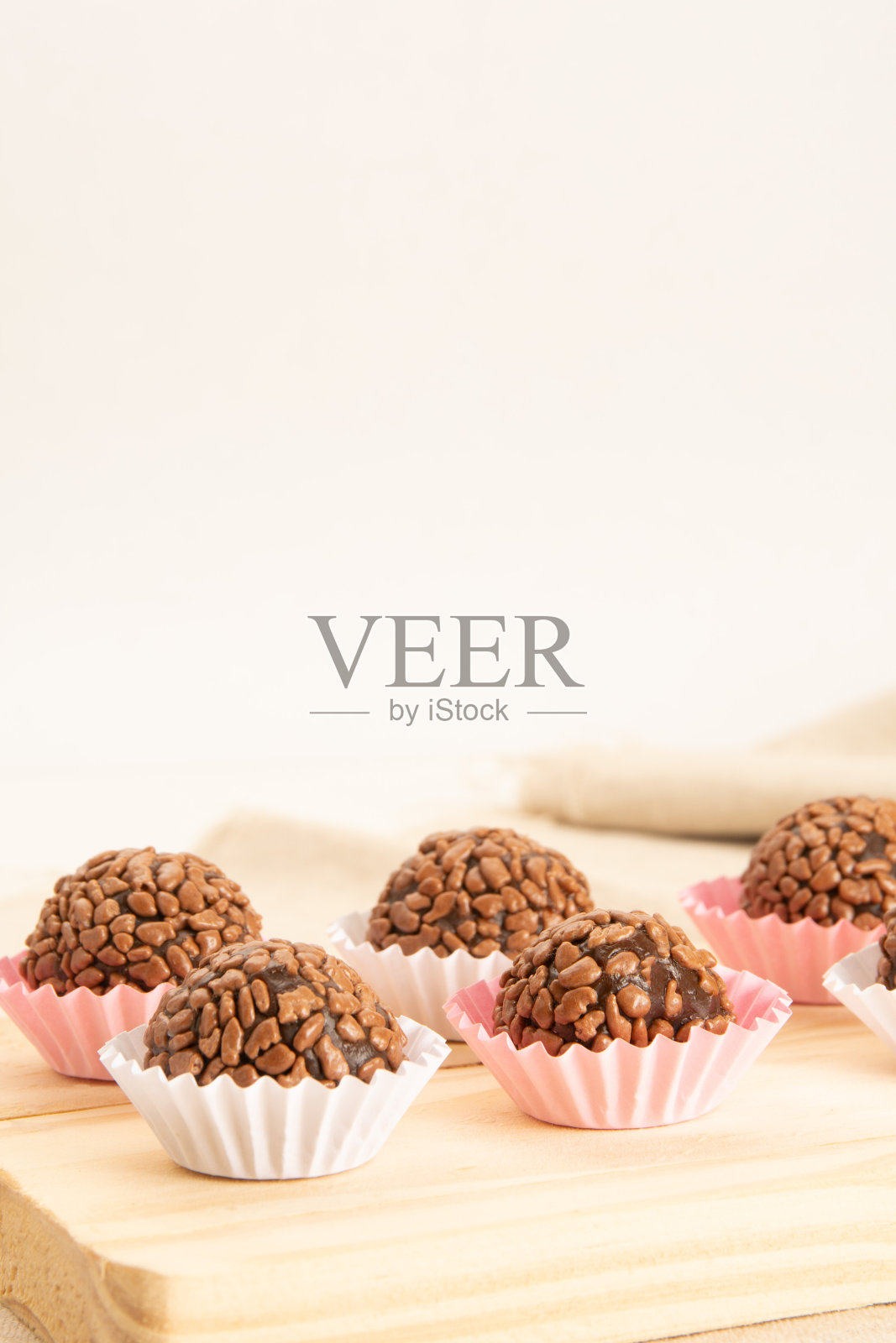 甜巧克力和炼乳巴西美食甜点照片摄影图片