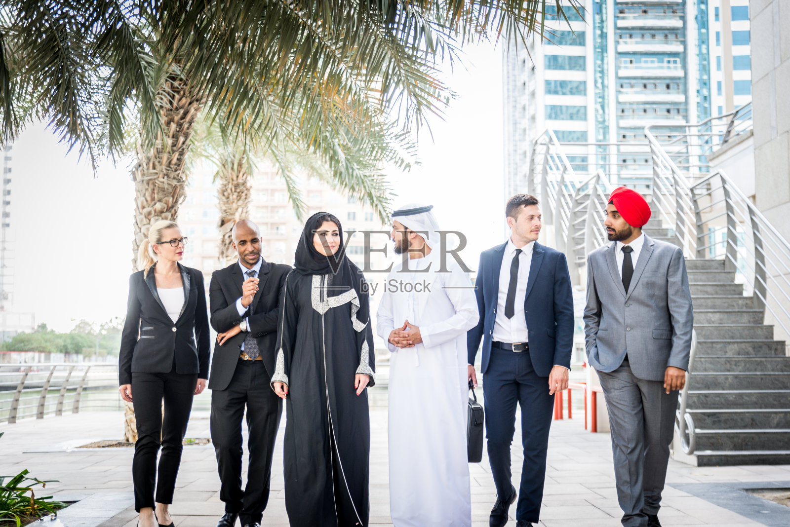 迪拜商务团队照片摄影图片