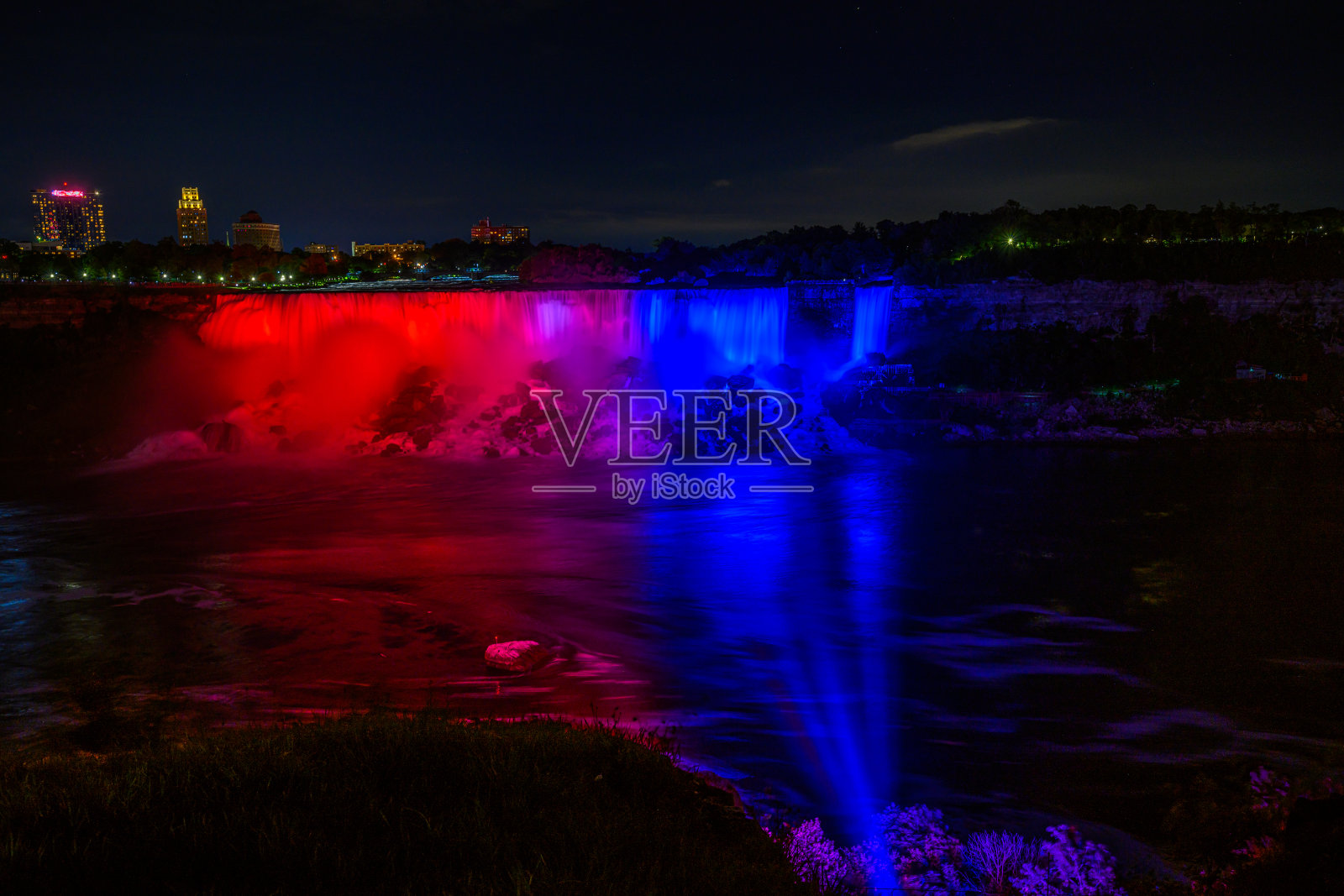 加拿大的尼亚加拉大瀑布照片摄影图片