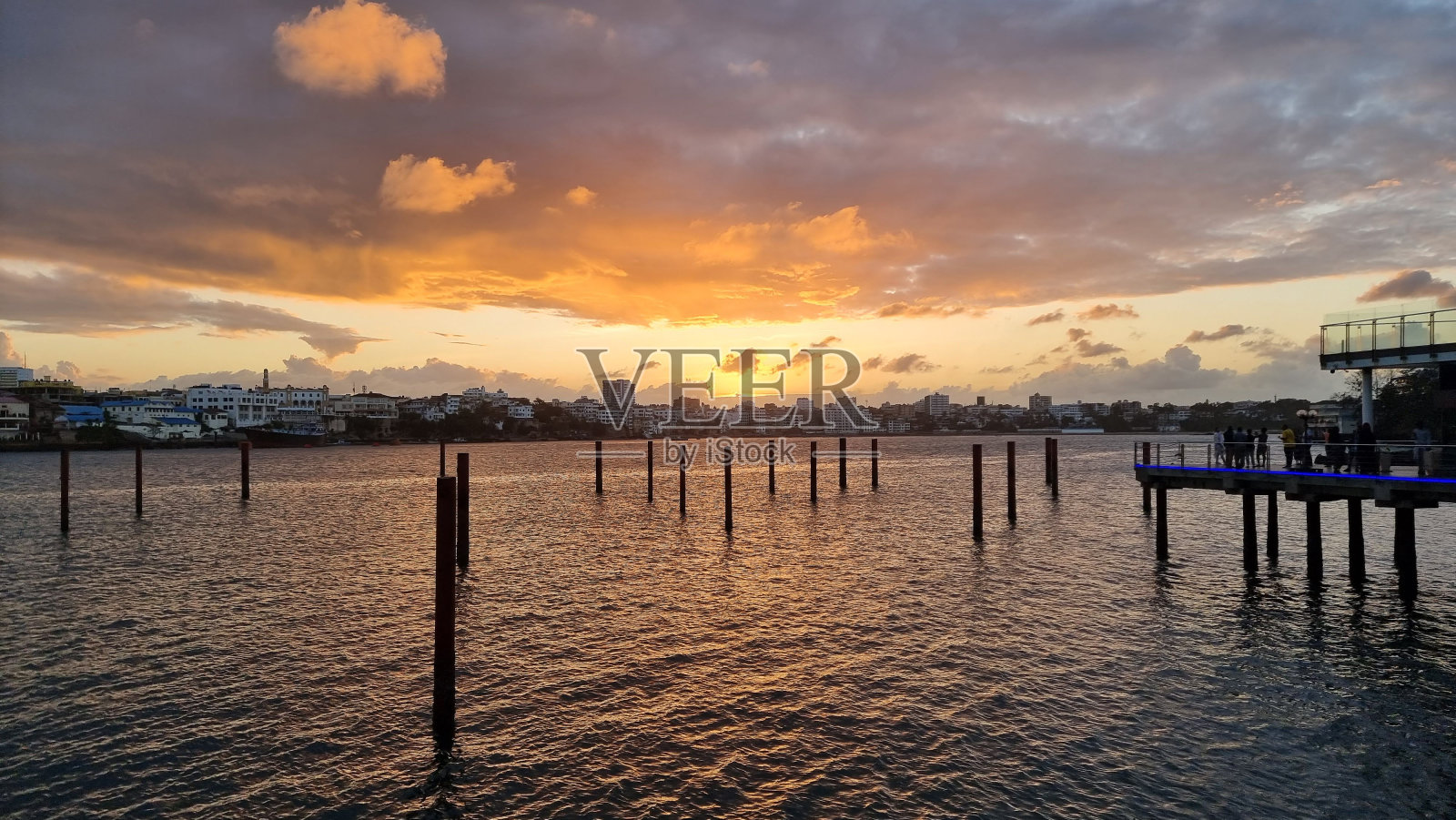 英语点蒙巴萨照片摄影图片