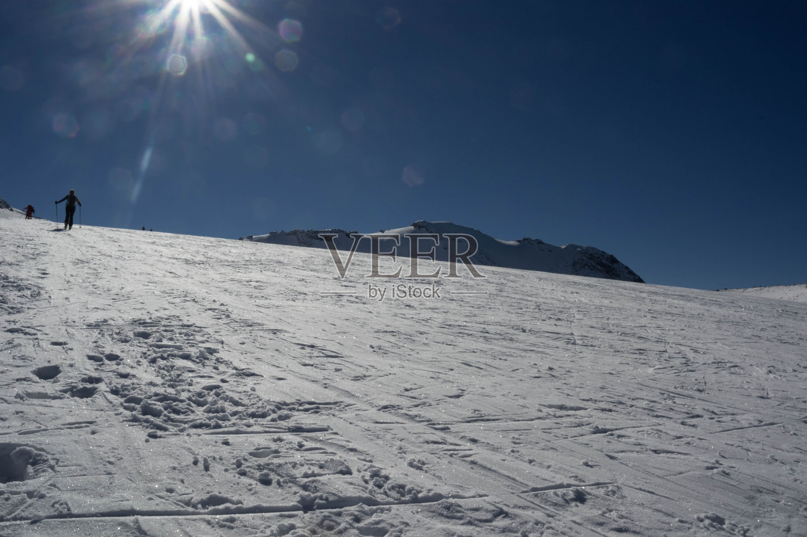 滑雪旅游照片摄影图片
