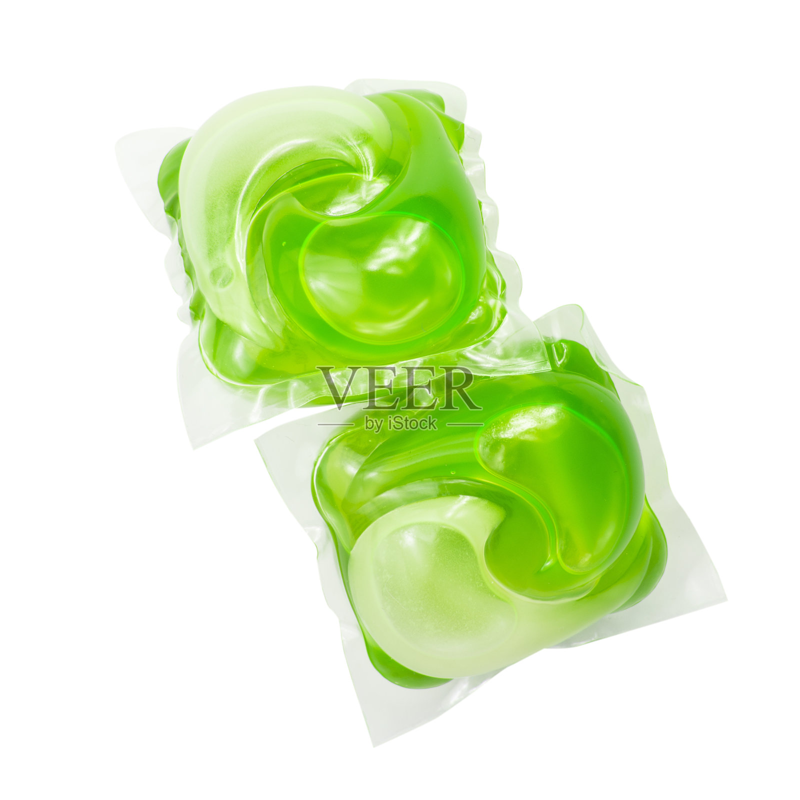 用于洗涤的液体粉末凝胶胶囊隔离在白色背景上照片摄影图片