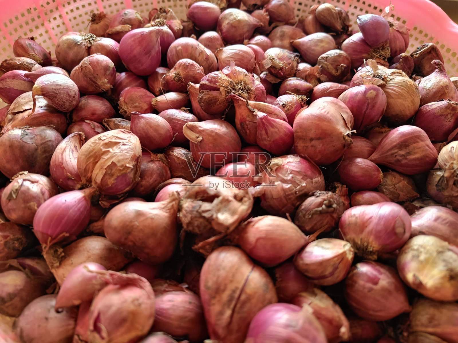 一篮子洋葱照片摄影图片