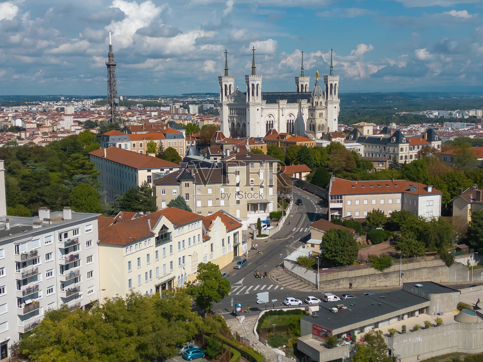 里昂市Fourviere山的鸟瞰图照片摄影图片