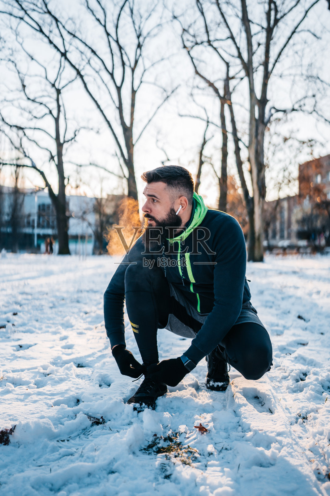 冬季户外训练照片摄影图片