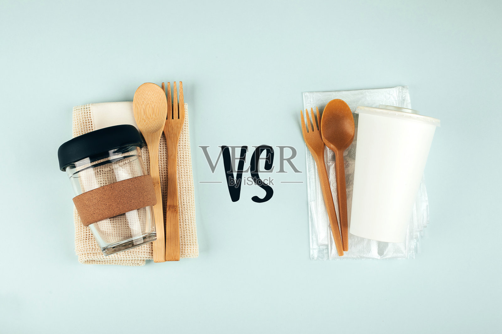 可重复使用和一次性塑料套装。“零浪费”的概念。减少一次性塑料的环保趋势。照片摄影图片