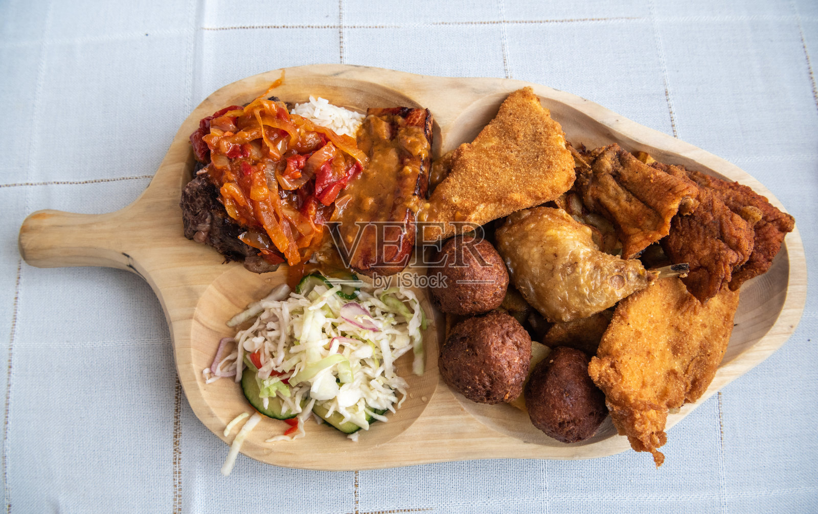 匈牙利Hortobagy国家公园的传统烤盘照片摄影图片