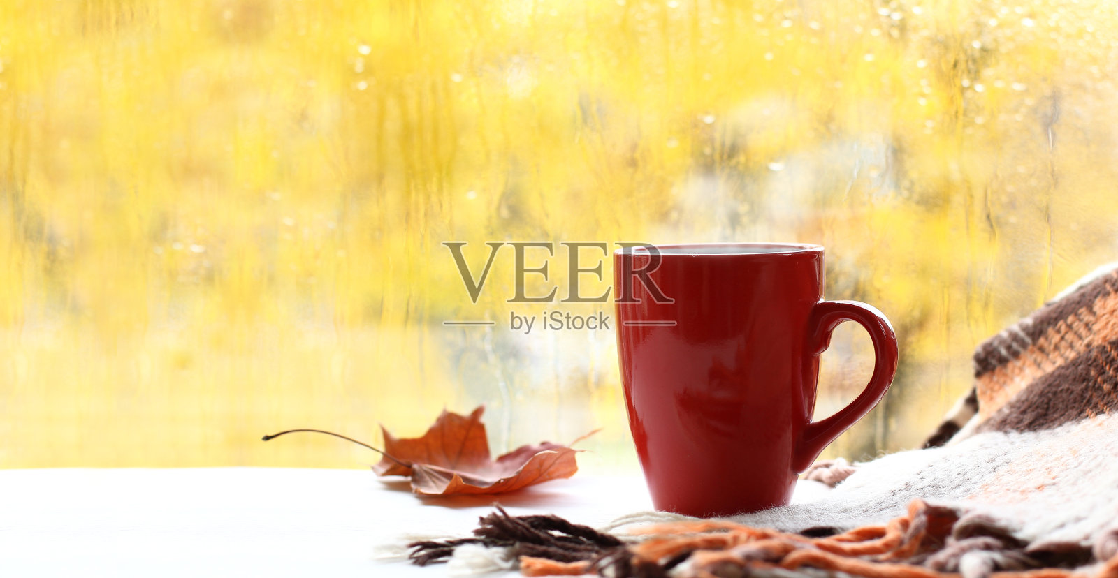 温馨的氛围，热茶照片摄影图片